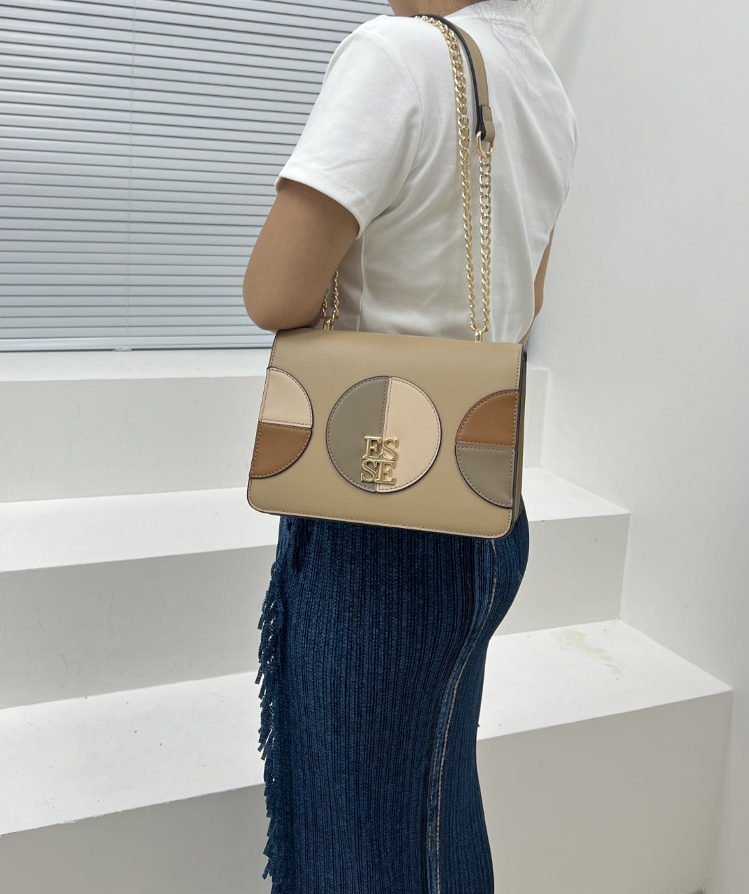 ESSENCEBAGS-Exotic bags-LAVIE-Handbag-Baggit-HI-design-sling bag-Daily bag-college bag-tote bags-leather bags-Handbags-chain sling bags-fashion-aesthetic-Essence bags-sleek colorful wallet-money & card wallet-branded bags-copy purse-pink handbags, Buy Designer, Sleek Wallet, Sling Bags, Handbags & more.